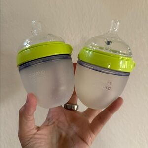 Comotomo Green Baby Bottles